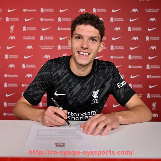 爱游戏体育-世俱杯冠军能得什么？奖金、荣誉与后续影响全揭秘